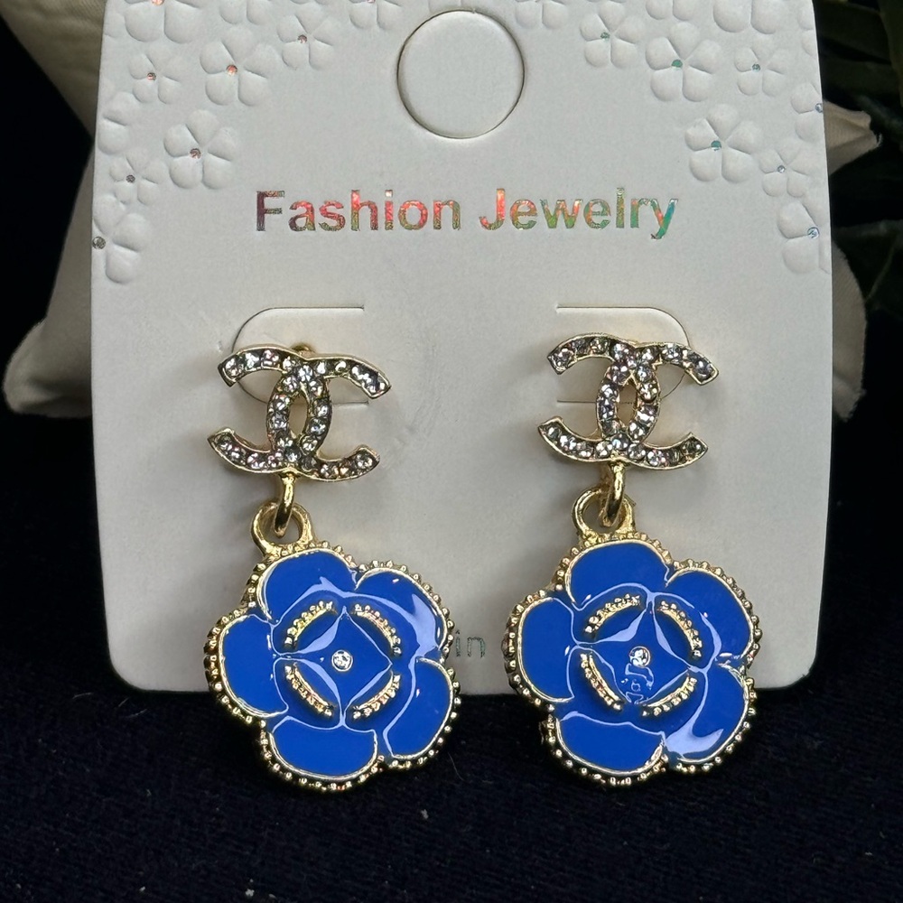 Blue Camellia Flower Crystal Dangling Earrings NWT